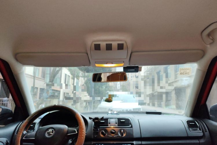 Used Skoda Fabia 2014 1.6L Automatic Monte Carlo Edition
