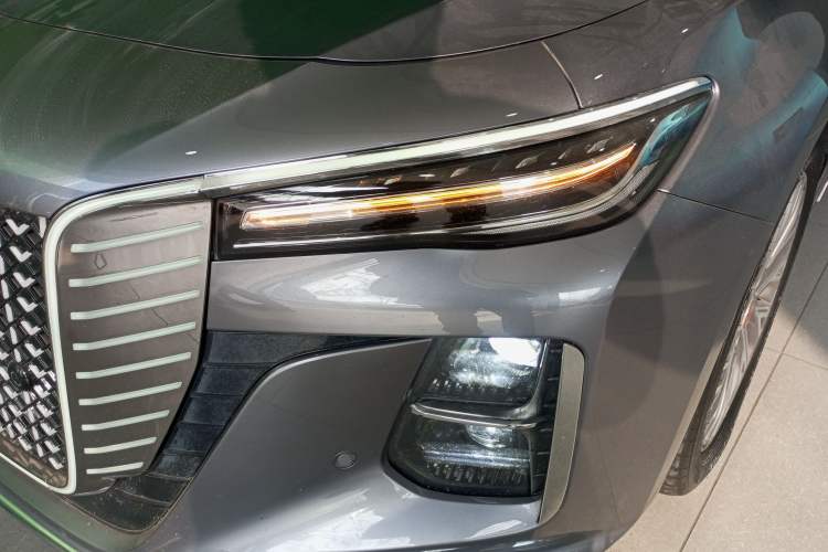 Used Hongqi H5 2023 2.0T Automatic Smart Connect Flagship Edition