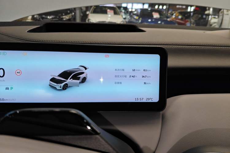 Used Nio ET5T 2025 75 kWh Touring