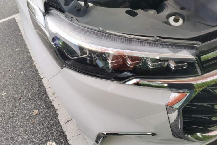 Used SAIC MAXUS G20 2019 First Edition 2.0T Automatic ZhiZun Version China V Standard