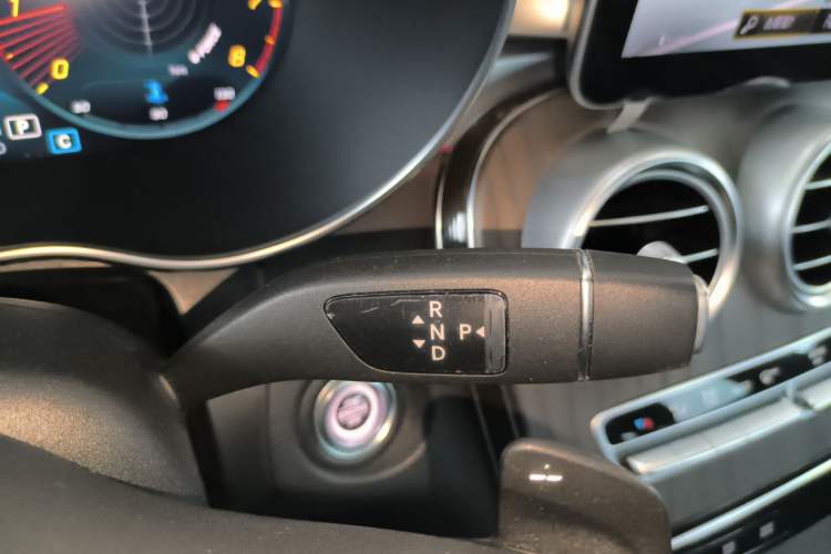 Used Mercedes-Benz GLC 2021 GLC 260 L 4MATIC Luxury Model Gear Lever