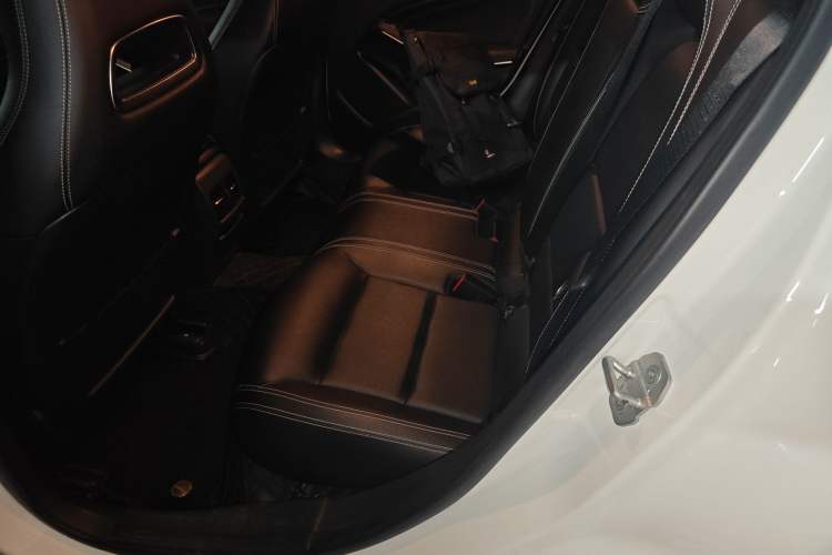 Used Mercedes-Benz GLA 2018 GLA 200 Fashion Model
