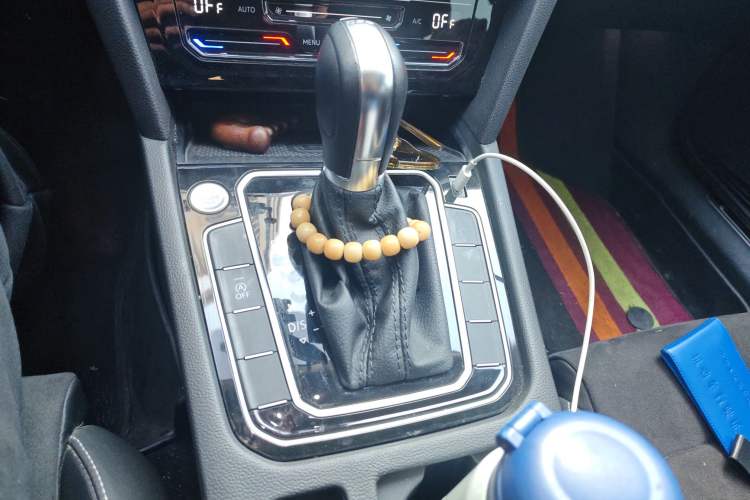 Used Volkswagen Magotan 2020 330TSI DSG Luxury Edition Gear Lever