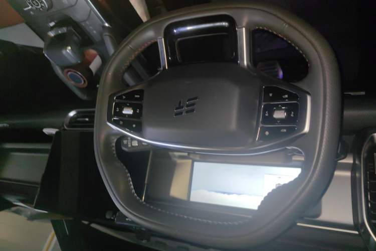 Used JETOUR Traveler 2023 2.0T All-Wheel Drive CrossPRO+ Steering Wheel