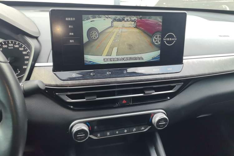 Used Nissan Teana 2022 2.0L XL-TLS Enjoyment Edition
