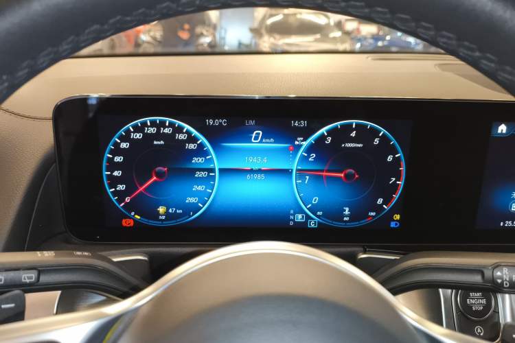 Used Mercedes-Benz GLB 2023 Refreshed GLB 200 Dynamic Edition