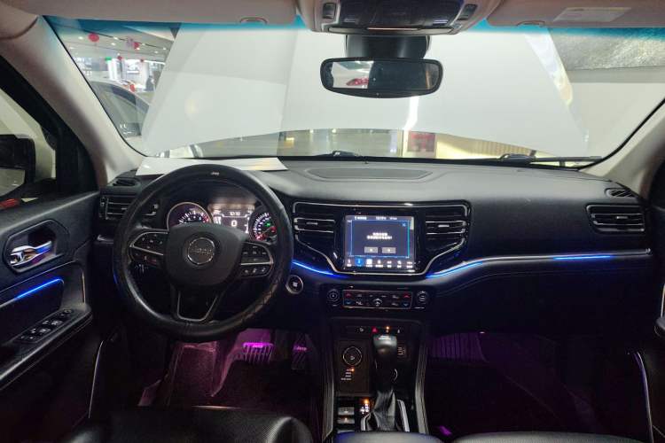 Used Jeep Grand Commander 2018 2.0T Four-Wheel Drive Smart Enjoyment Version China V Emission Standard