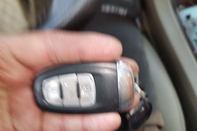 Used Toyota Highlander 2009 3.5L 4x4 7-Seater Luxury Edition Vehicle Key