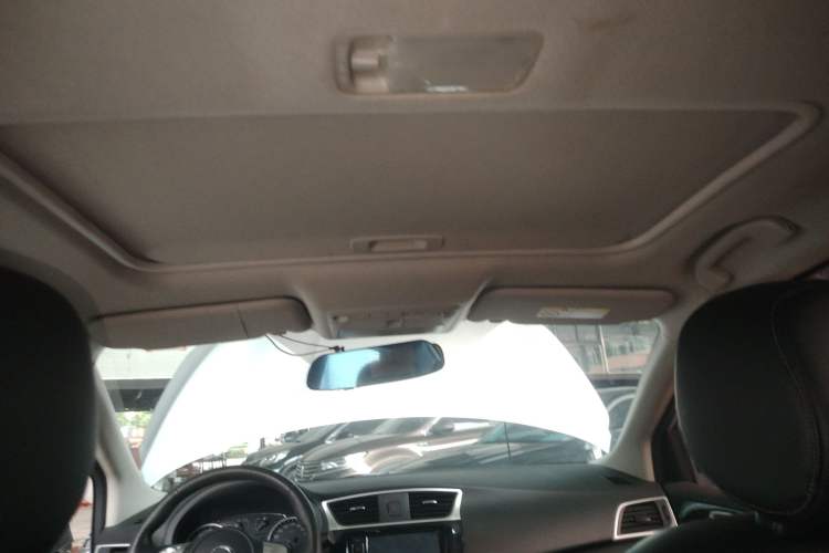 Used Nissan Sylphy 2018 1.6XV CVT Deluxe Edition Headliner