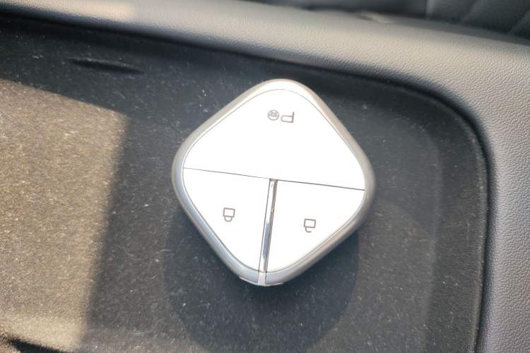 Used Baojun Enjoy 2025 All-Electric 600km Luxury Edition