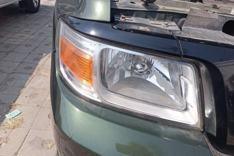 Used Leopaard Q6 2015 2.4L Manual 4x4 Excellence Edition
