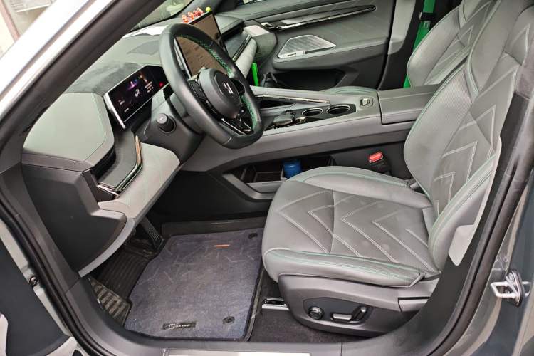 Used Zeekr 001 2023 WE Edition 100 kWh