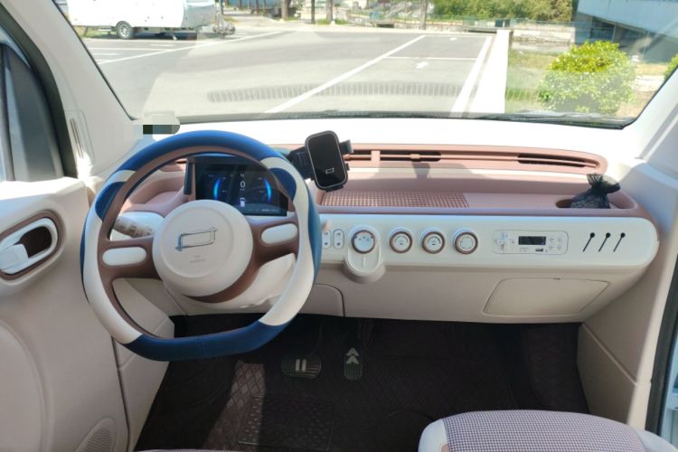 Used Bestune Pony 2026 Model 222km Cute Horse
