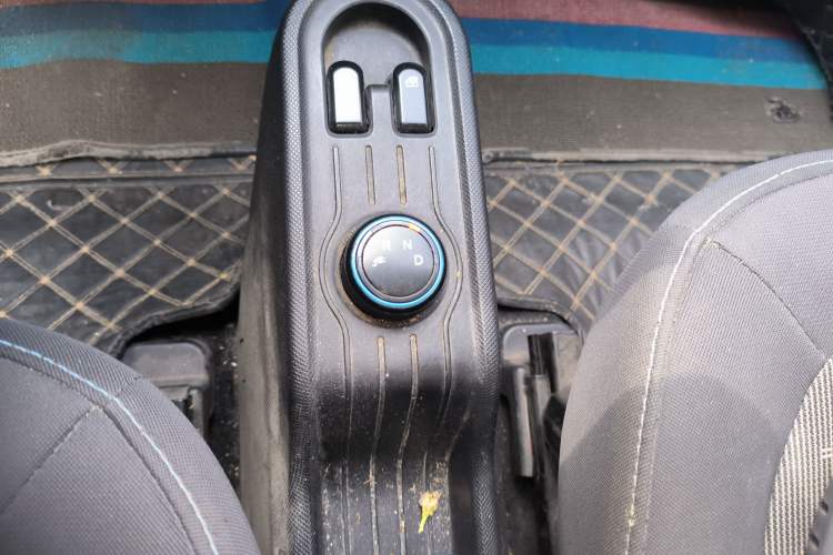 Used Wuling Hongguang MINIEV 2020 Zizai Version Lithium-NMC Gear Lever