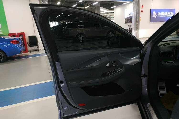 Used ARCFOX Alpha S 2023 735E+ Forest Edition 160kW