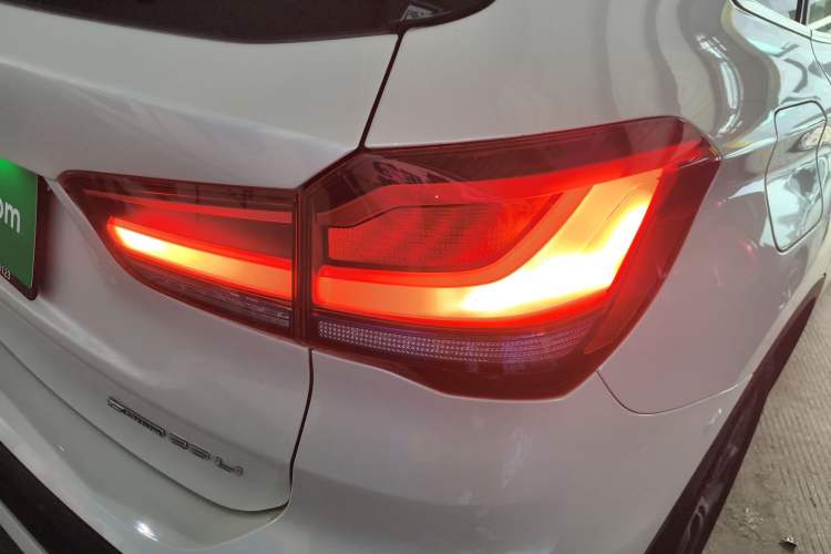 Used BMW X1 2022 sDrive25Li Leading Model
