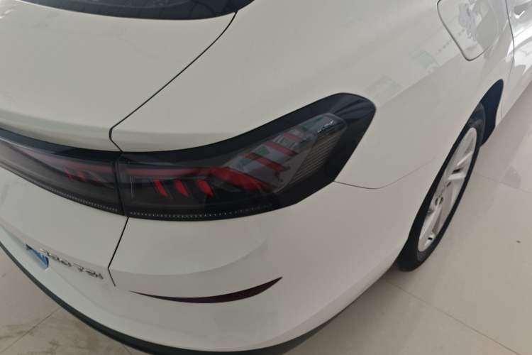 Used Volkswagen Lamando 2022 Lingdu L 280TSI DSG Spicy Edition Right Rear Taillight