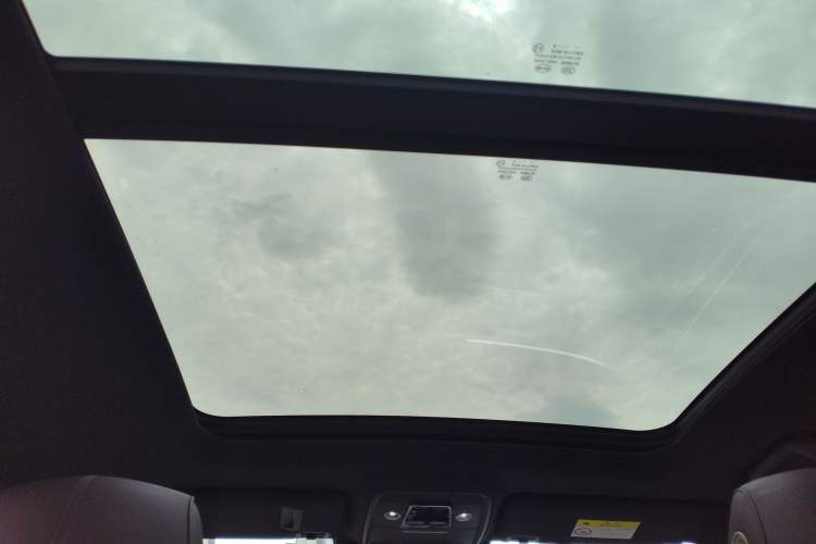 Used BYD Song PLUS New Energy 2025 EV Intelligent Driving Version 520km Premium Model Headliner