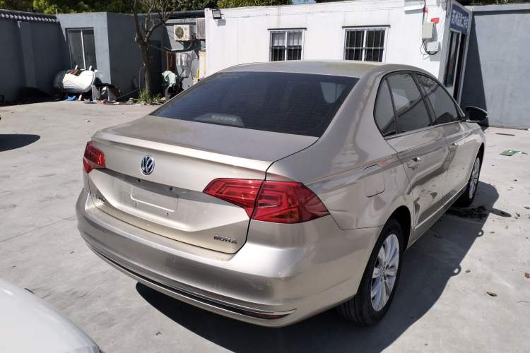 Used Volkswagen Bora 2016 1.6L Manual Comfort Model