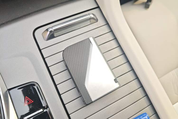 Used Lynk & Co 09 2021 2.0T Ultra Six-Seater Vehicle Key