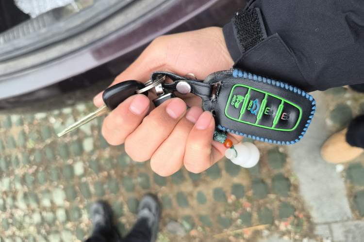 Used Kia Forte 2011 1.6L MT GL Vehicle Key