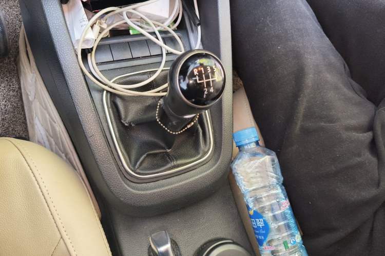 Used Volkswagen Sagitar 2014 Revised Version 1.6L Manual Comfort Edition
