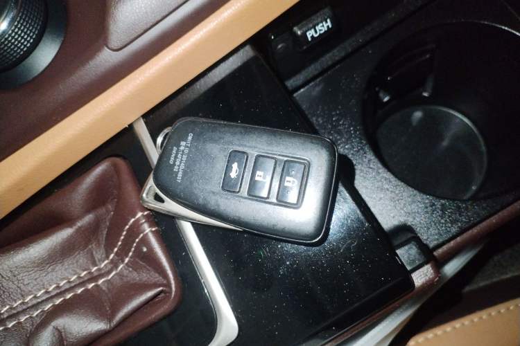 Used Lexus ES 2015 200 Elite Edition
