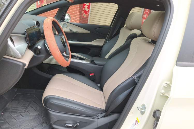 Used BYD Dolphin 2025 Intelligent Driving Version 410 km Fashion Edition
