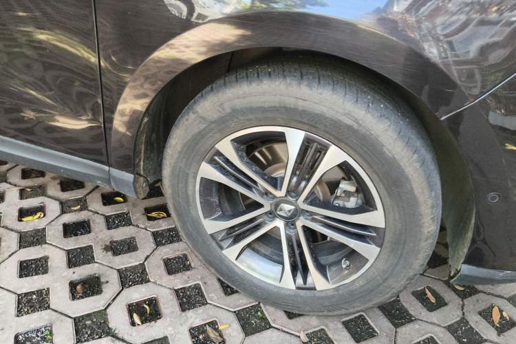 Used BORGWARD BX7 2016 28T Two-Wheel Drive Luxury Version 5 Seats
