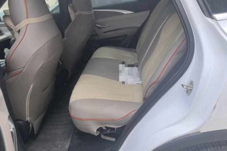 Used BYD Song Pro New Energy 2024 HONOR Edition DM-i 71KM Navigation Model
