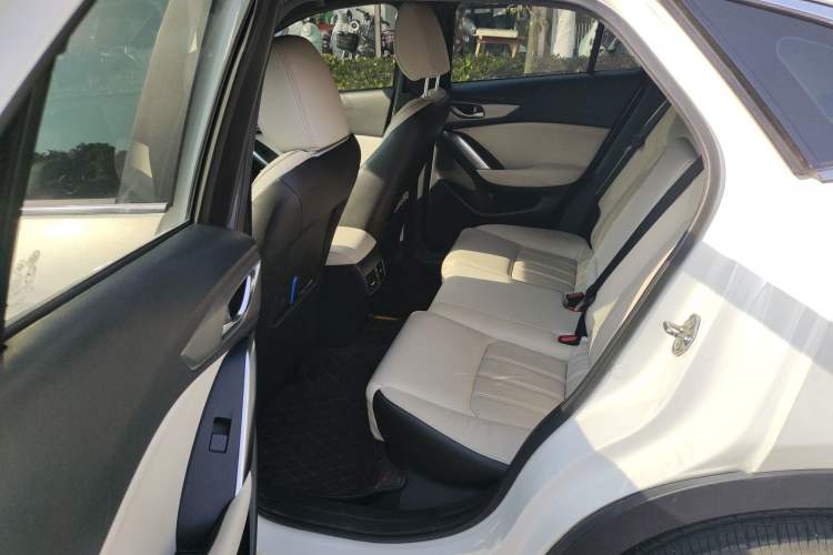 Used Mazda CX-4 2016 2.0L Automatic Two-Wheel Drive Blue Sky Leading Edition