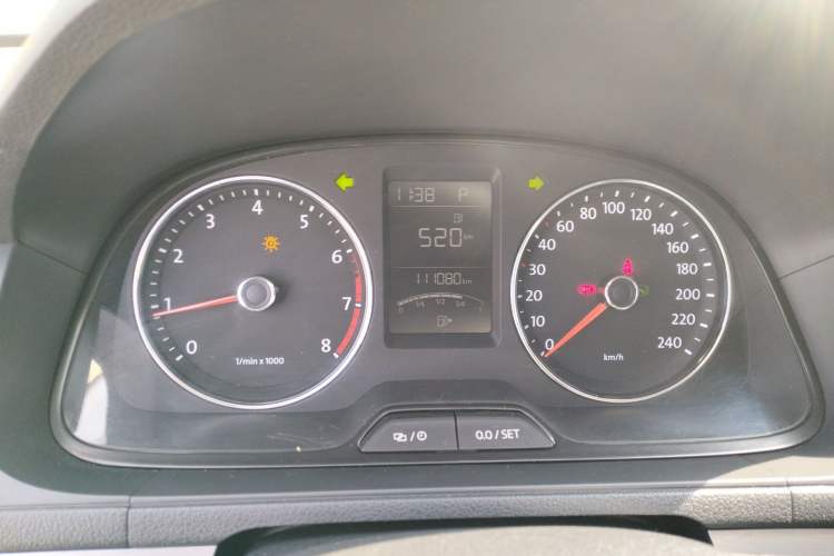 Used Volkswagen Lavida 2013 Restyled Classic 1.6L Automatic Comfort Edition