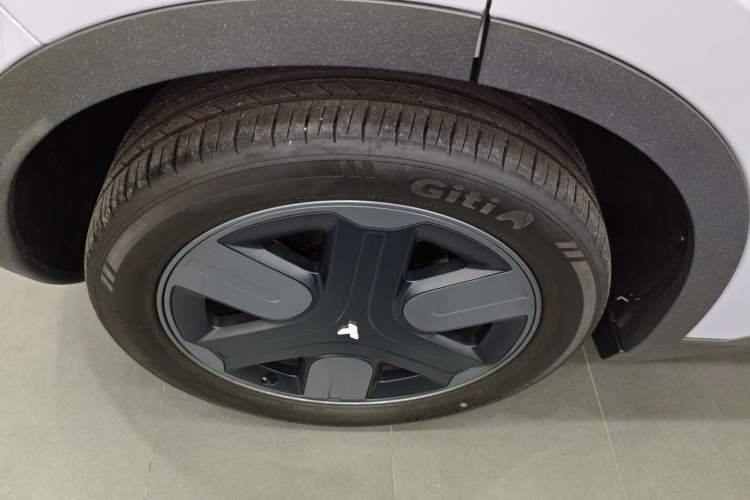 Used firefly firefly 2025 Illuminated Edition