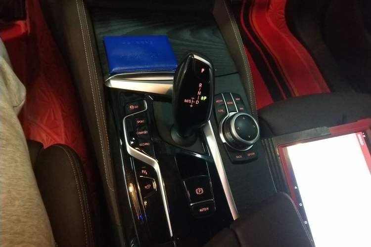 Used BMW 5 Series 2022 Second Facelift 530Li Luxury Version M Sport Package