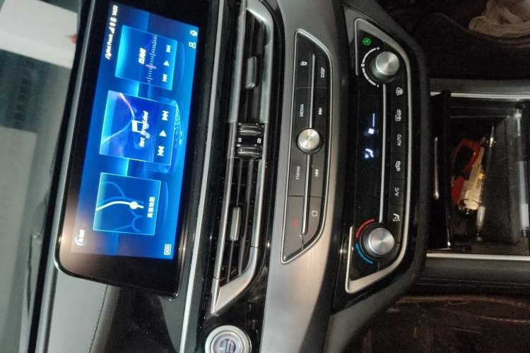 Used CHANGAN Ruicheng CC 2021 Blue Whale Edition 1.5T DCT Prestige Model
