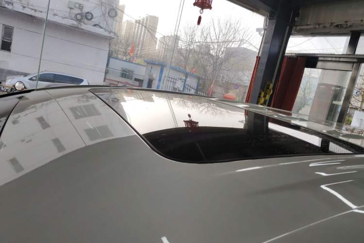 Used Buick Century 2023 2.0T Seven-Seater Yinshi Edition Roof