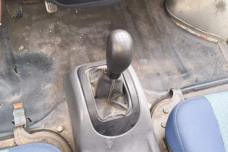 Used Wuling Zhiguang 2010 1.0L Liye Edition Gear Lever