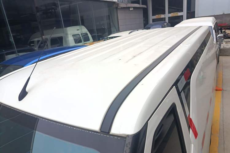 Used BAIC Changhe EV5 2019 270KM range version Roof