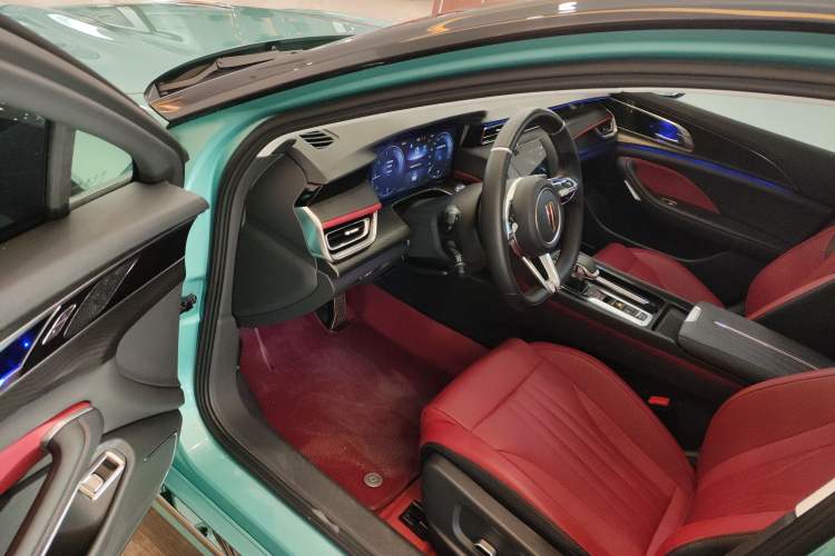 Used Hongqi H6 2024 2.0T ZhiMei Edition