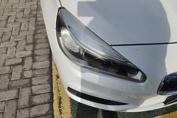Used BMW 2 Series Active Tourer 2016 218i Leading Model Right Front Headlight