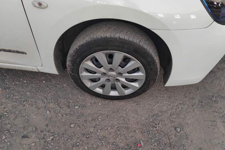 Used Nissan Sylphy EV 2018 Smart Edition Right Front Wheel Hub