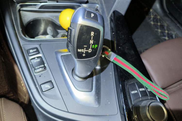 Used BMW 3 Series 2018 320Li Fashion Model
