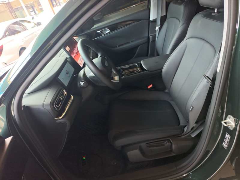 Used Geely Auto Emgrand 2026 Model 5th Generation 1.5T DCT Prestige Edition — 14