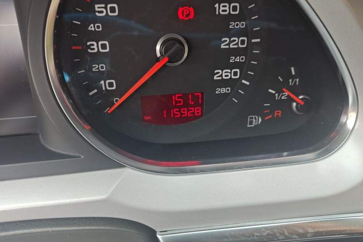 Used Audi A6L 2011 2.8 FSI Luxury Model
