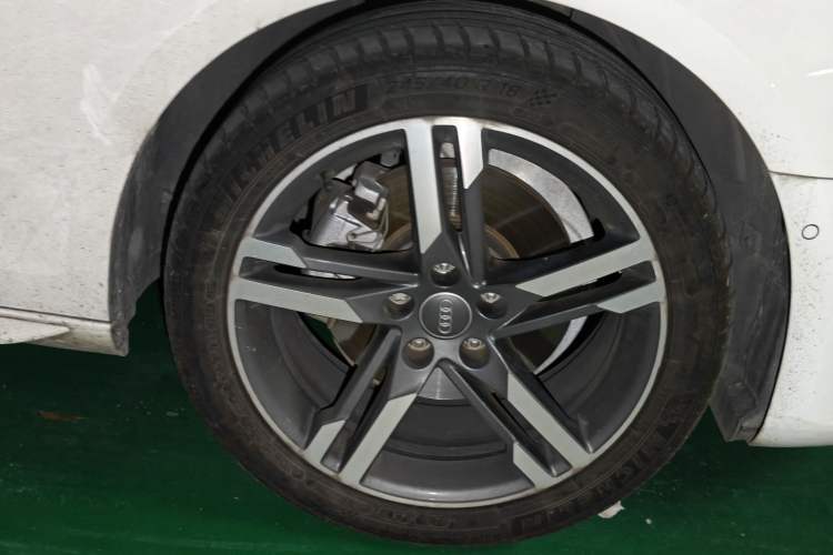 Used Audi A4L 2020 40 TFSI Luxury Dynamic Model
