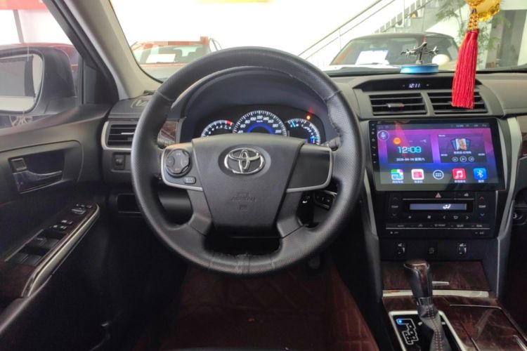 Used Toyota Camry 2016 2.0G 10th Anniversary Leading Edition