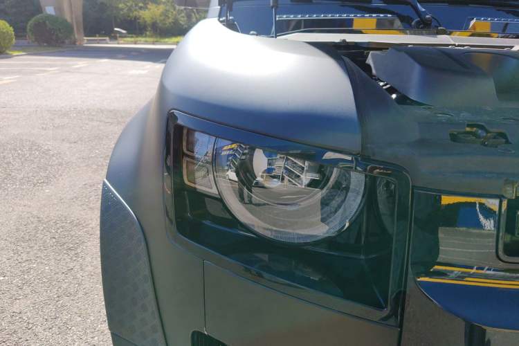 Used Land Rover Defender 2024 110 3.0T P400 X-DYNAMIC HSE
