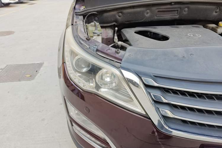 Used Baojun 560 2015 1.8L manual luxury version