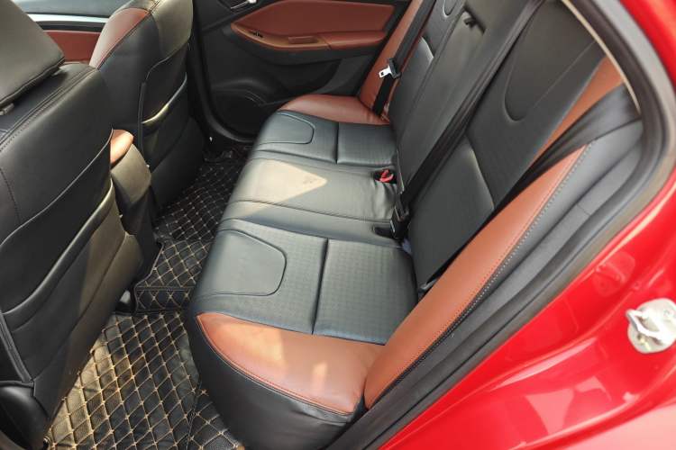 Used BYD G5 2014 1.5TID Automatic Flagship Model