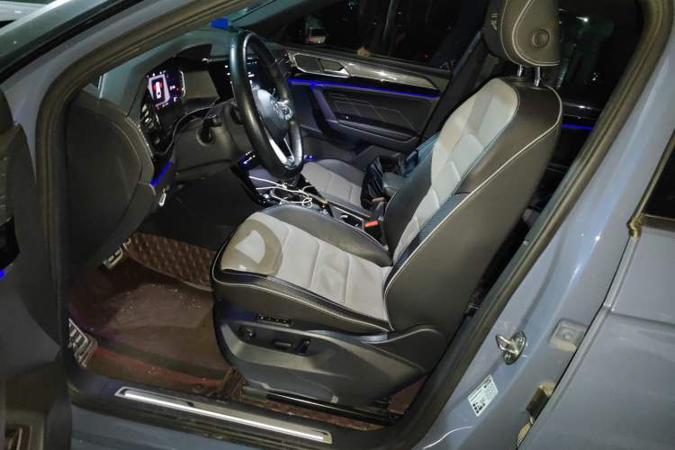 Used Volkswagen Tayron X 2020 380TSI Four-Wheel Drive Prestige Connected Version Left Front Seat